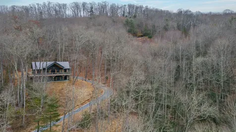 960 Woods Mountain Trail Cullowhee NC 28723