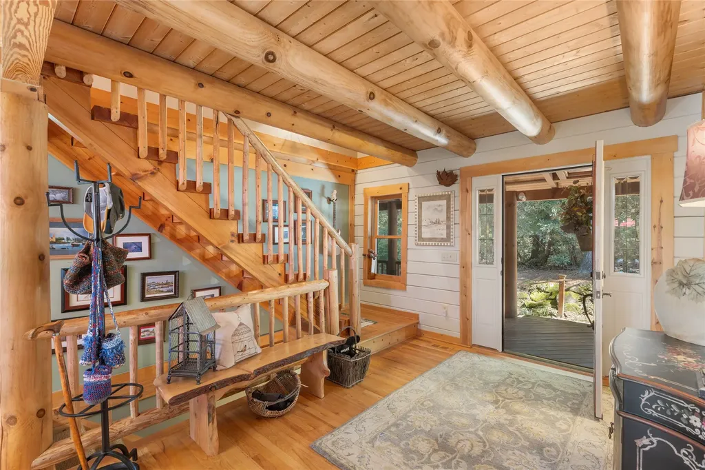 92 Rocky Ridge Road Sapphire NC 28774