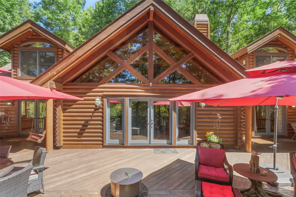 92 Rocky Ridge Road Sapphire NC 28774