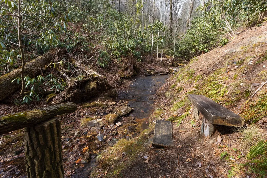 137 Rushing Brook Lane Glenville NC 28736