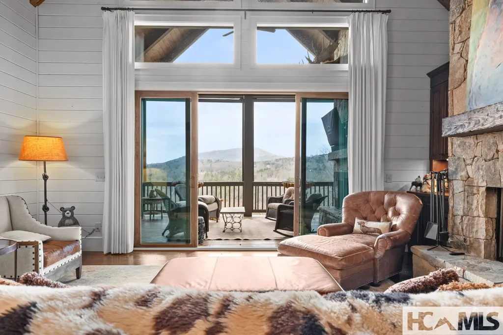 210 Hearth Stone Way Cashiers NC 28717