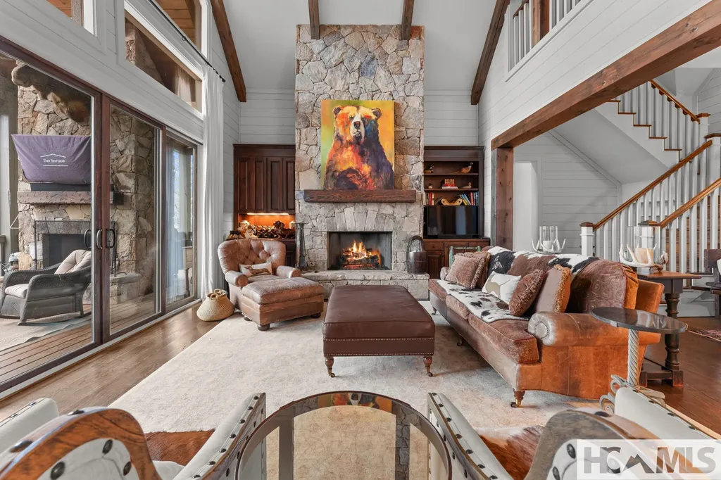 210 Hearth Stone Way Cashiers NC 28717