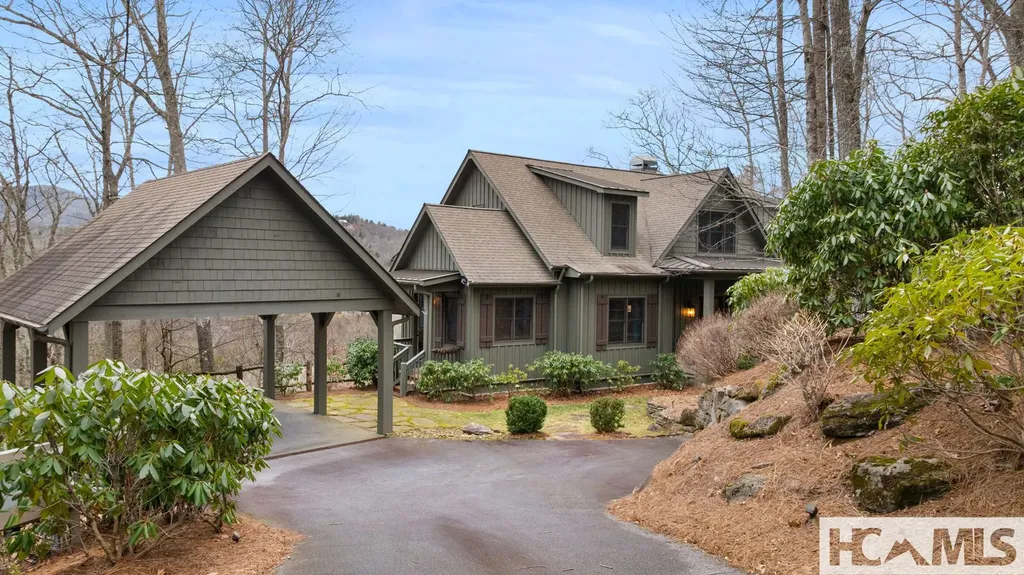 210 Hearth Stone Way Cashiers NC 28717