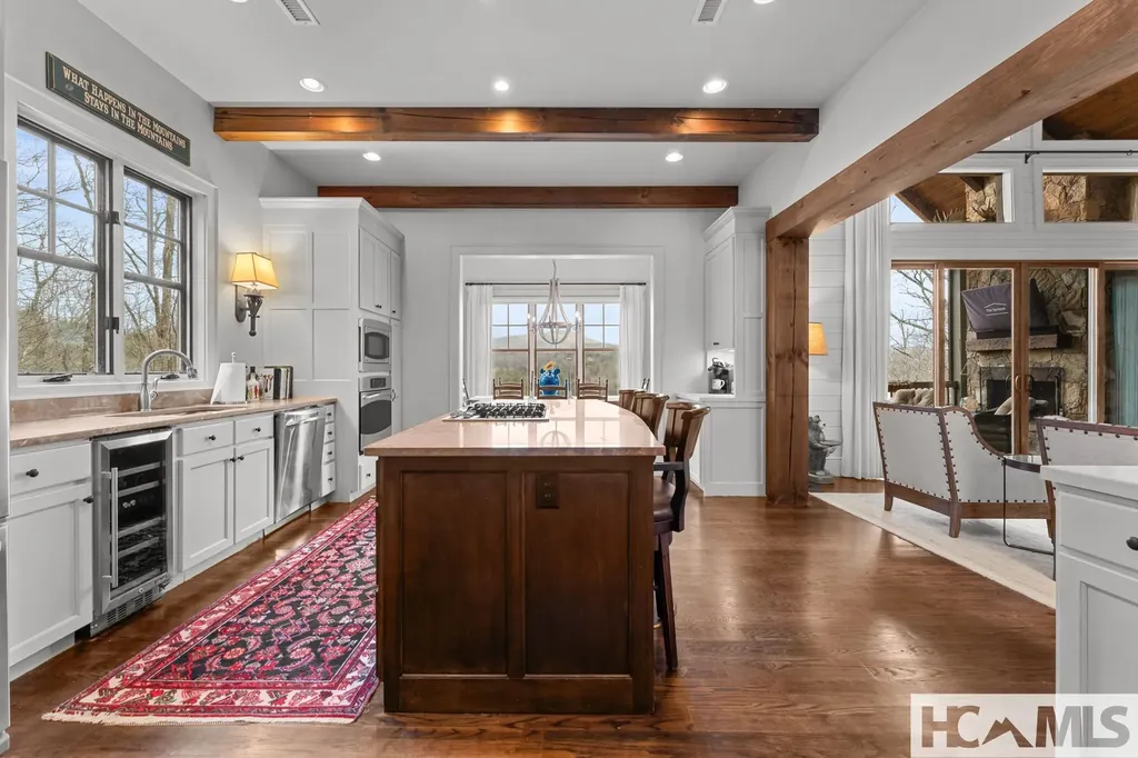 210 Hearth Stone Way Cashiers NC 28717