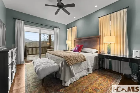 210 Hearth Stone Way Cashiers NC 28717