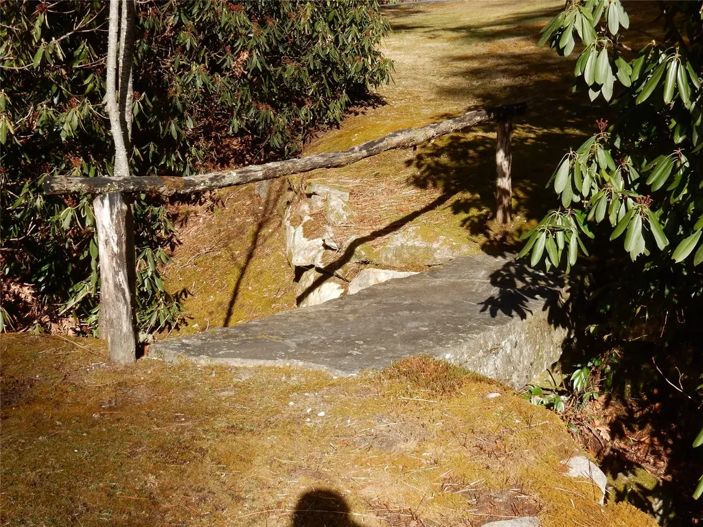 85 Fishing Village Lane Cullowhee NC 28723