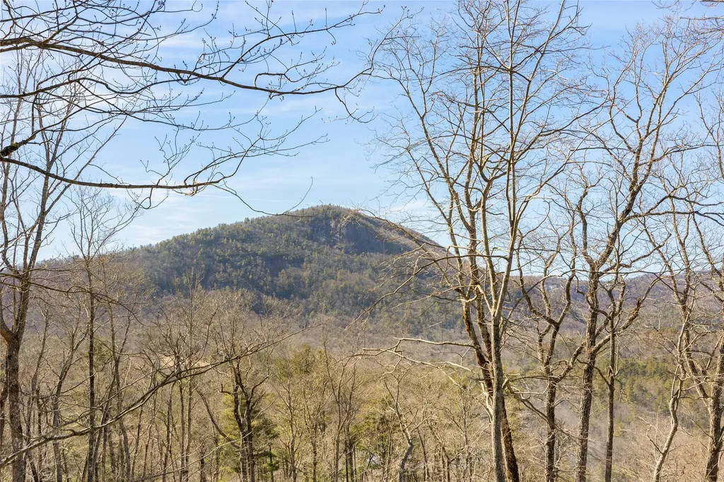 111 Moonstone Loop Highlands NC 28741