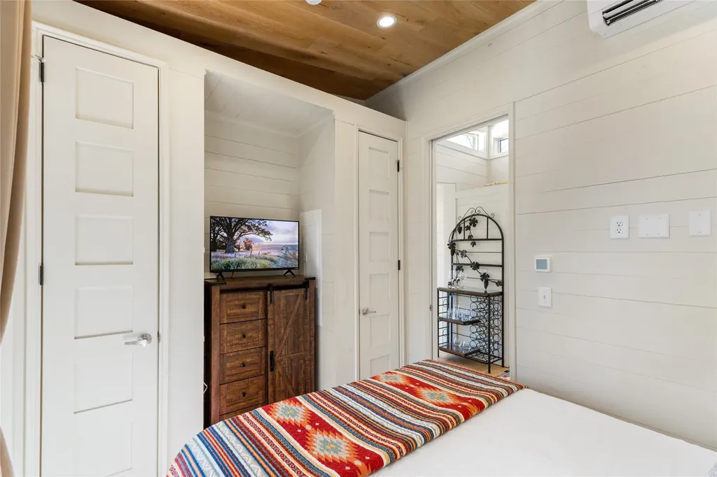 111 Moonstone Loop Highlands NC 28741