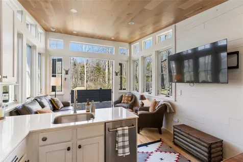 111 Moonstone Loop Highlands NC 28741