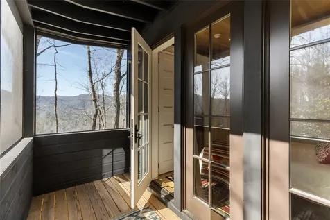 111 Moonstone Loop Highlands NC 28741