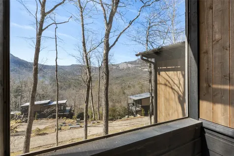 111 Moonstone Loop Highlands NC 28741