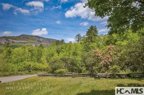 111 Moonstone Loop Highlands NC 28741