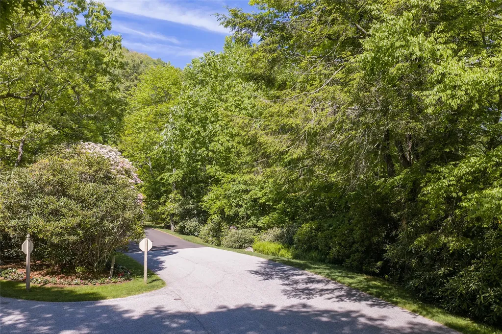 Lot 10 Ravenel Ridge Road Highlands NC 28741