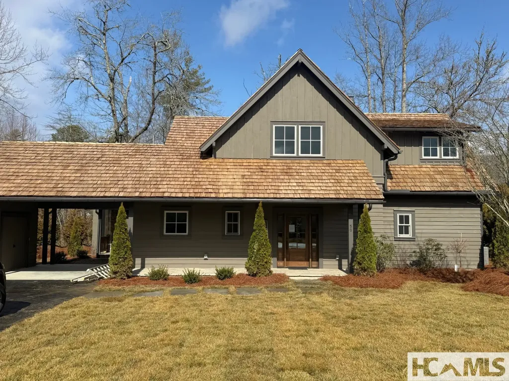 33 Cottage Walk Cashiers NC 28717