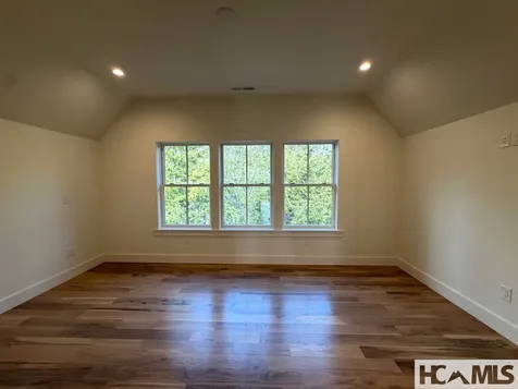 33 Cottage Walk Cashiers NC 28717