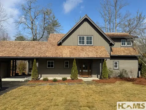 33 Cottage Walk Cashiers NC 28717