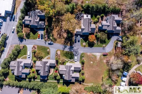 33 Cottage Walk Cashiers NC 28717