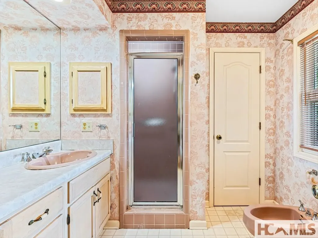 796 Hawk Mountain Road Lake Toxaway NC 28747