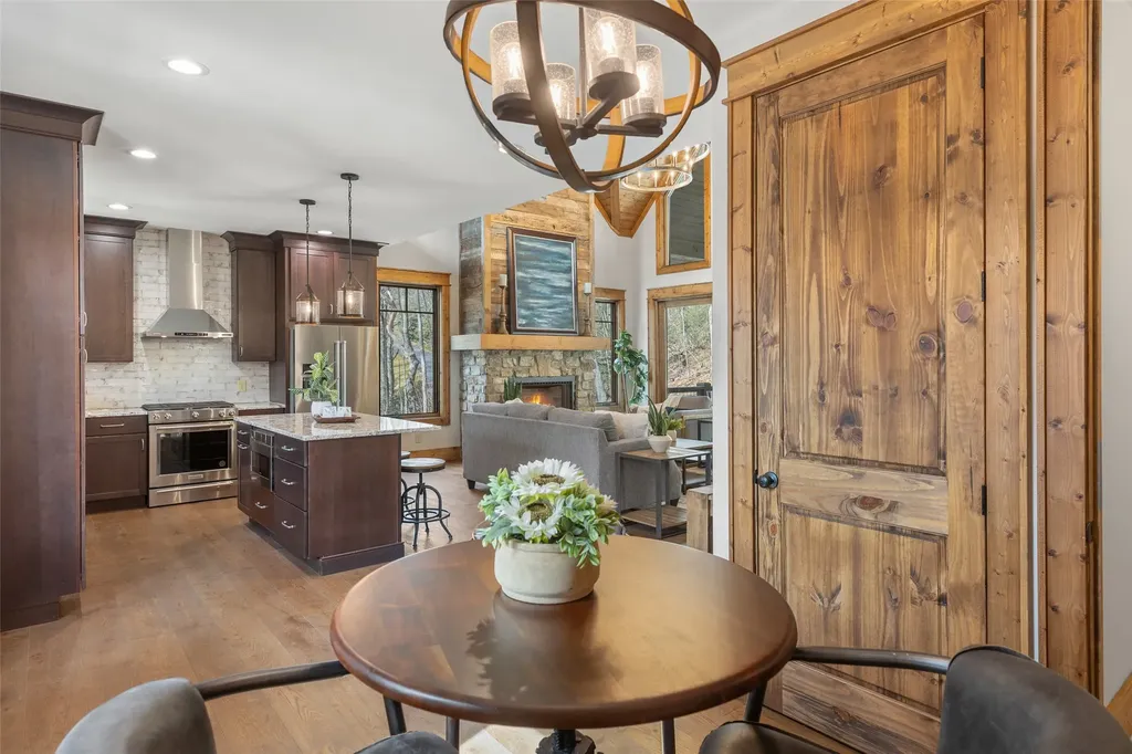 11 E. Fish Camp Glenville NC 28736