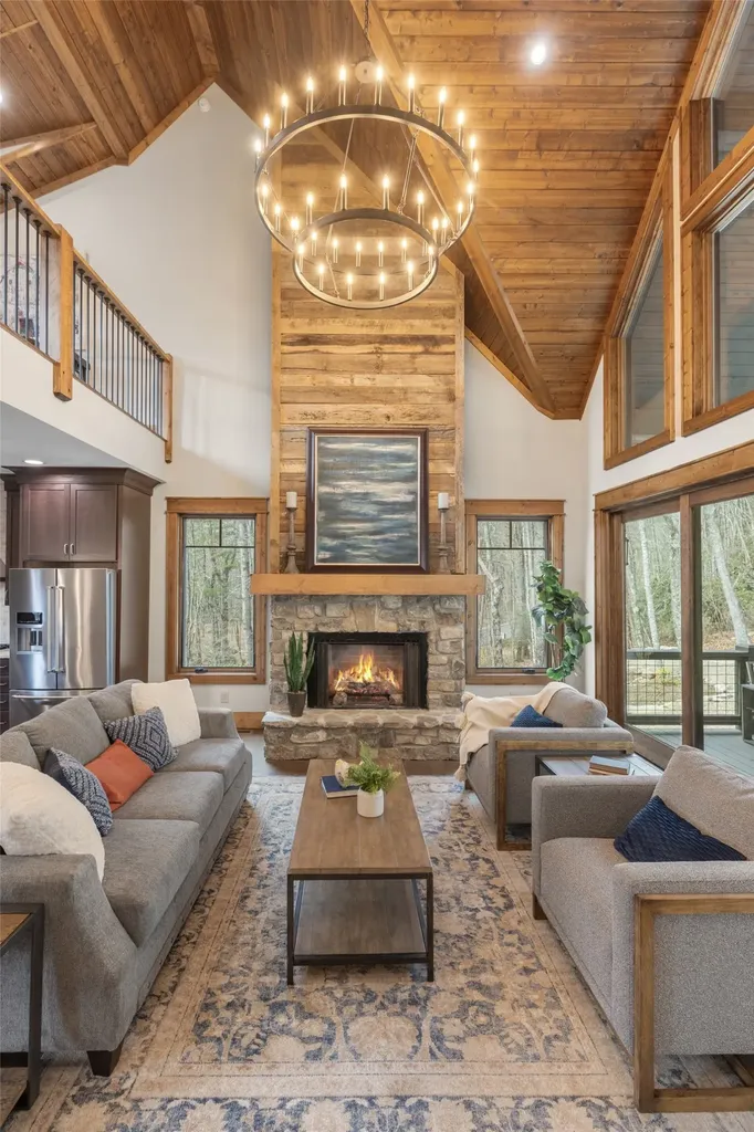 11 E. Fish Camp Glenville NC 28736