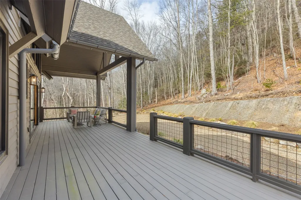 11 E. Fish Camp Glenville NC 28736