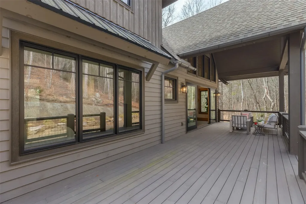 11 E. Fish Camp Glenville NC 28736