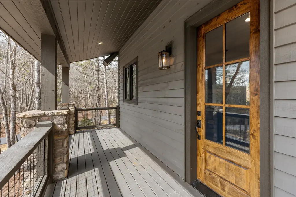 11 E. Fish Camp Glenville NC 28736