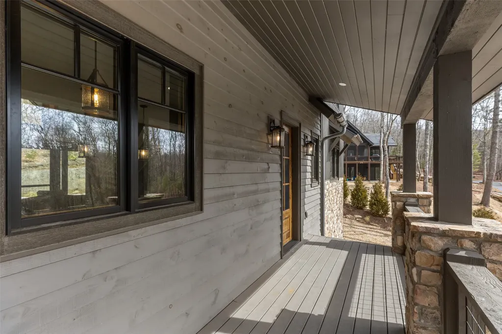 11 E. Fish Camp Glenville NC 28736