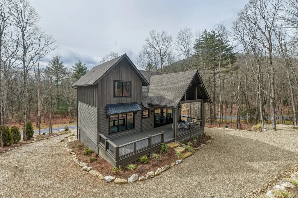 11 E. Fish Camp Glenville NC 28736