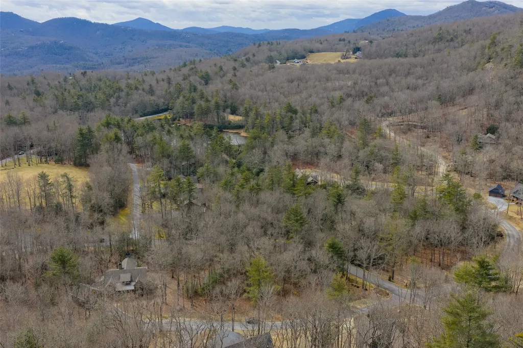 11 E. Fish Camp Glenville NC 28736