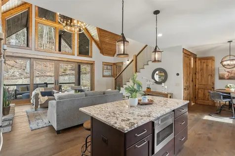 11 E. Fish Camp Glenville NC 28736