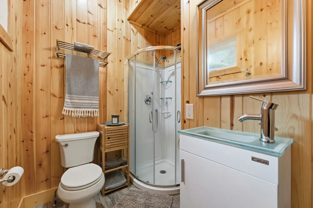 37 Coach Club Highlands NC 28741