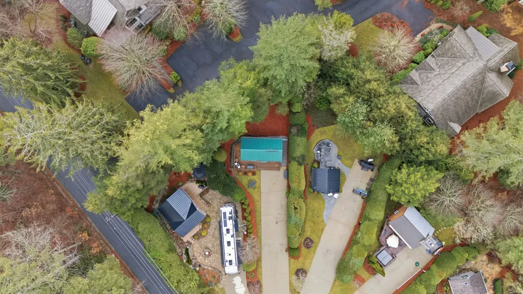 37 Coach Club Highlands NC 28741