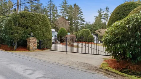 37 Coach Club Highlands NC 28741