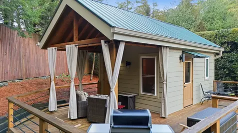 37 Coach Club Highlands NC 28741