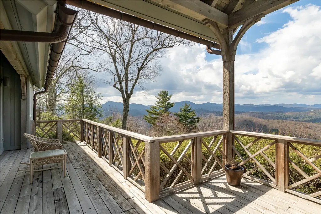 159 Kerry Hill Road Cashiers NC 28717