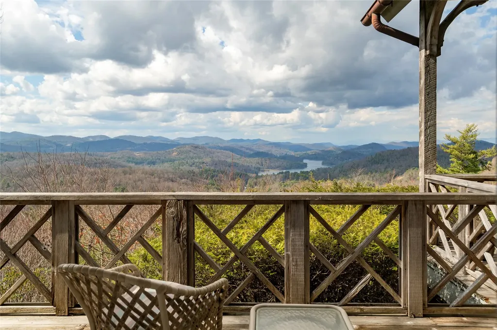 159 Kerry Hill Road Cashiers NC 28717
