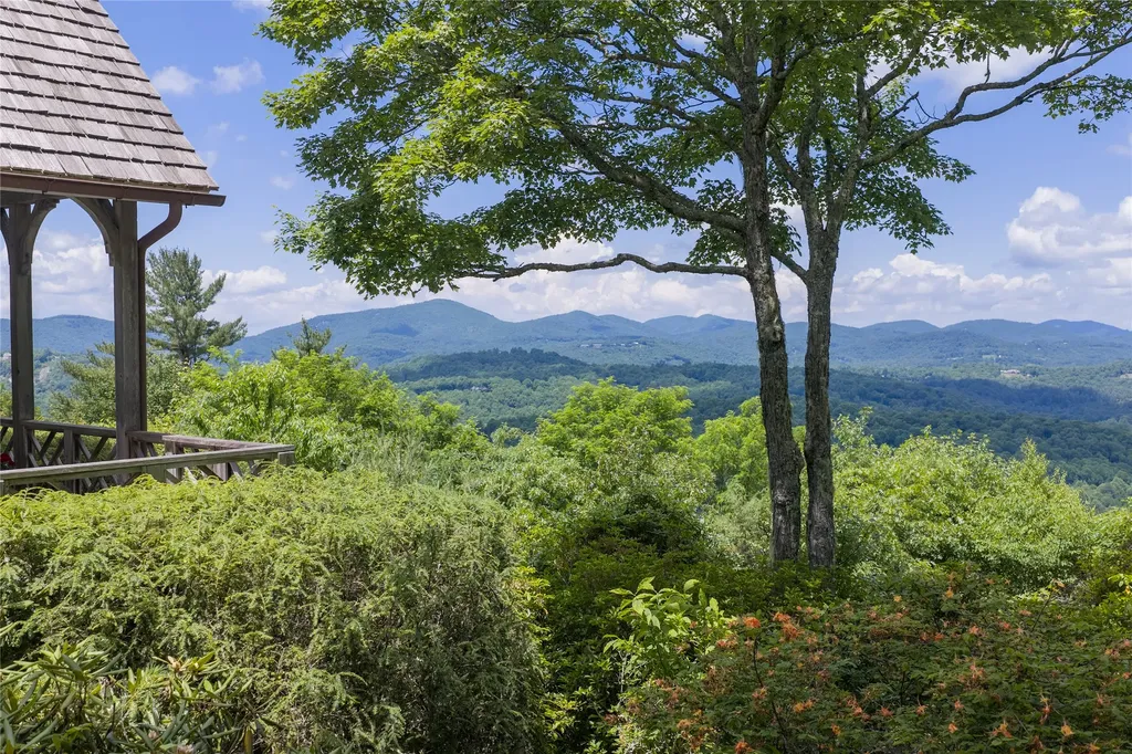159 Kerry Hill Road Cashiers NC 28717