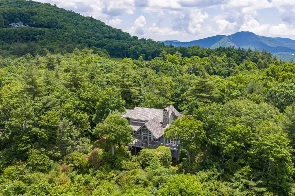 159 Kerry Hill Road Cashiers NC 28717