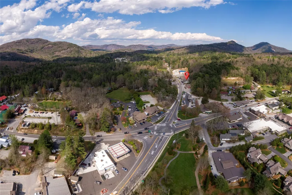 130 Highway 64 E Cashiers NC 28717