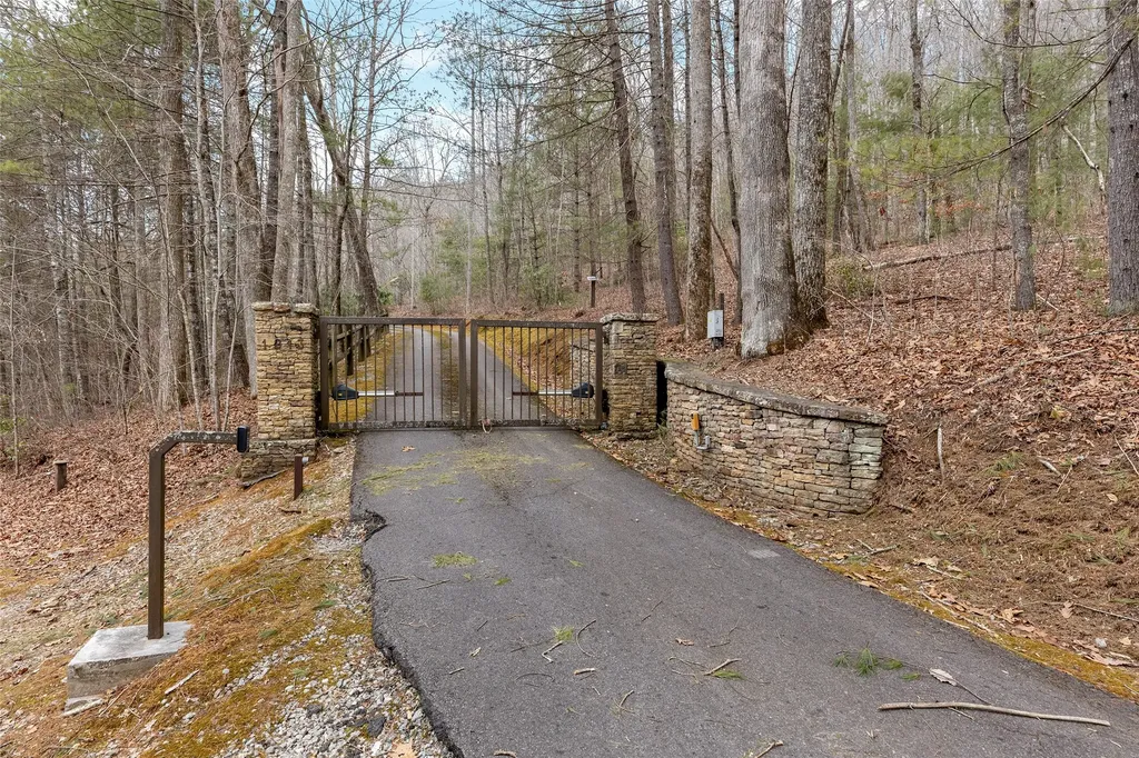 1213 Lost Valley Road Scaly Mountain NC 28775