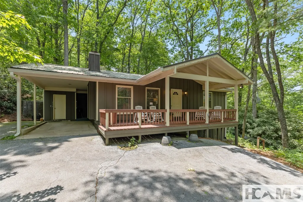 65 Satulah Ridge Road Highlands NC 28741