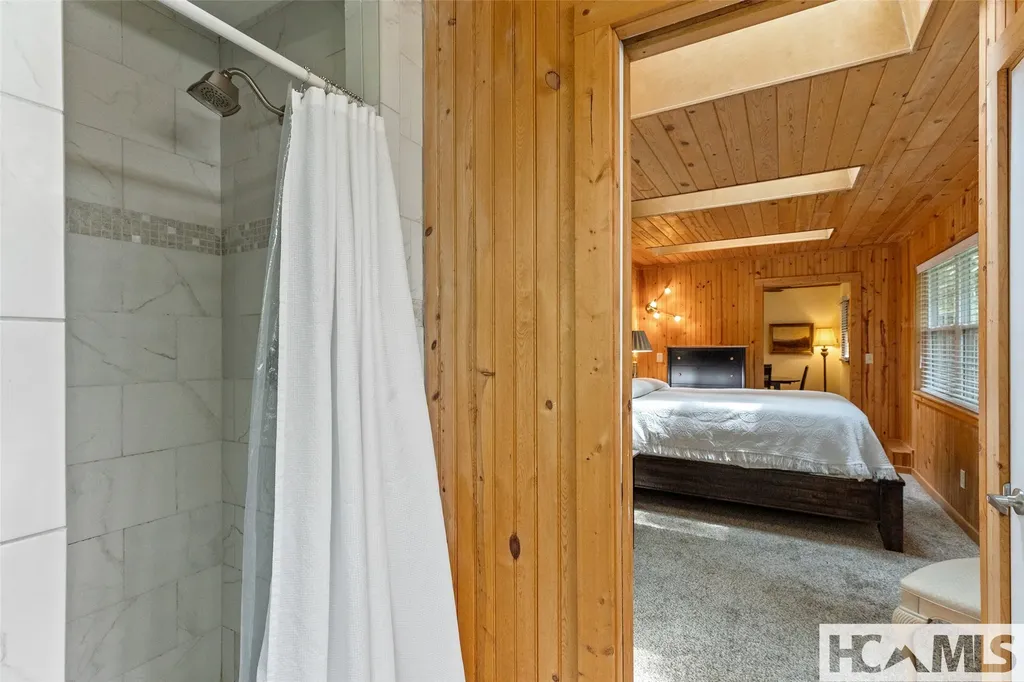 65 Satulah Ridge Road Highlands NC 28741