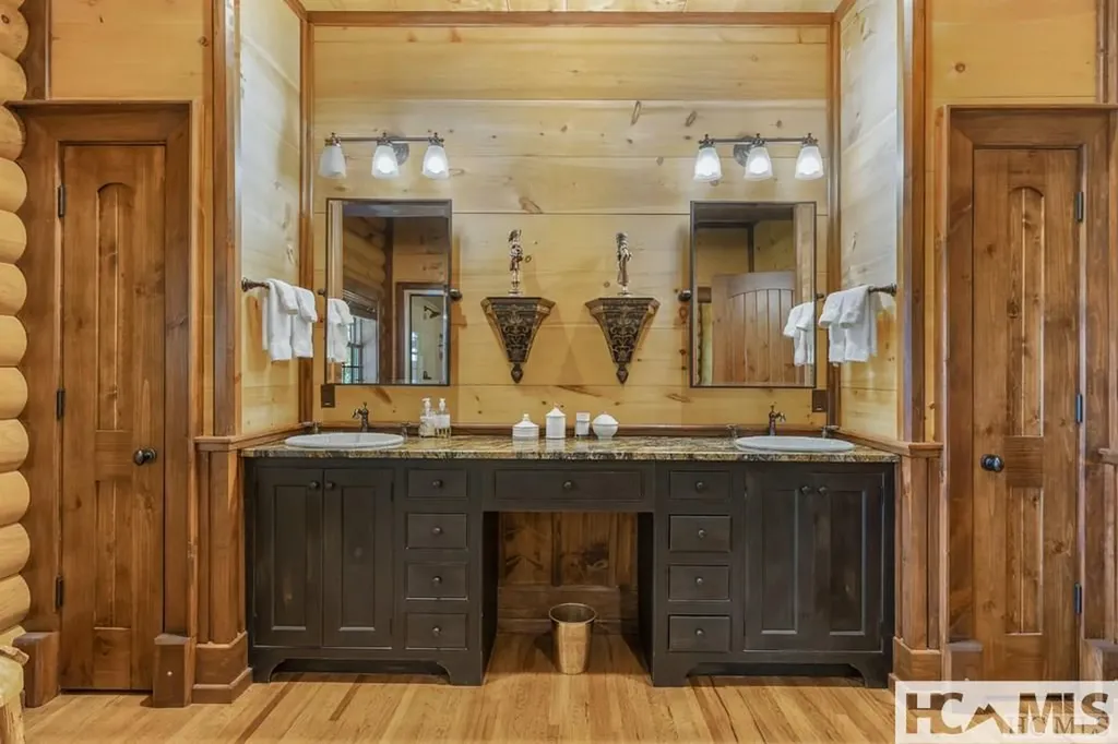 764 Hardscrabble Ridge Road Highlands NC 28741