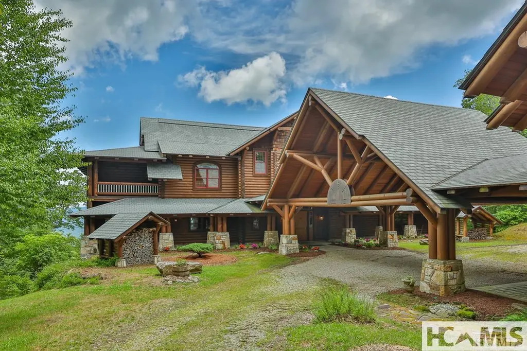 764 Hardscrabble Ridge Road Highlands NC 28741