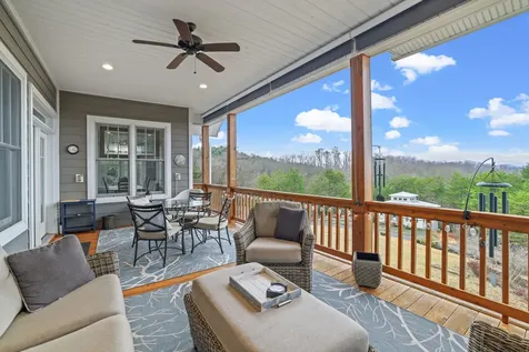 789 Chapel Cove Circle Franklin NC 28734