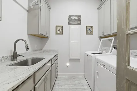 789 Chapel Cove Circle Franklin NC 28734