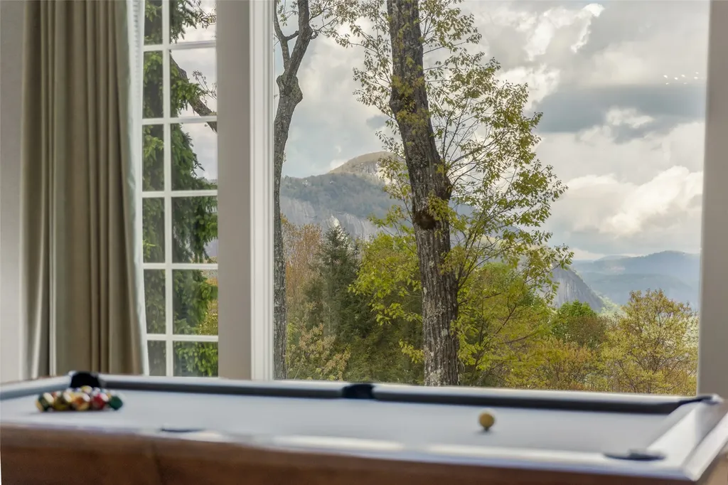 1877 Bowery Road Highlands NC 28741