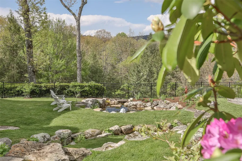 1877 Bowery Road Highlands NC 28741