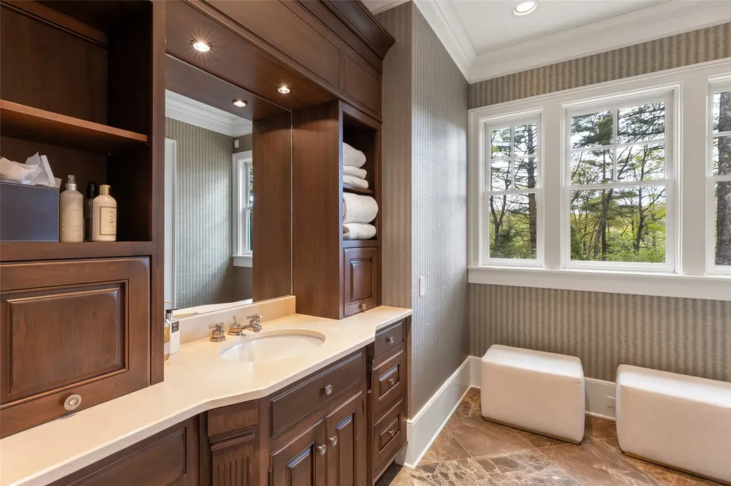 1877 Bowery Road Highlands NC 28741